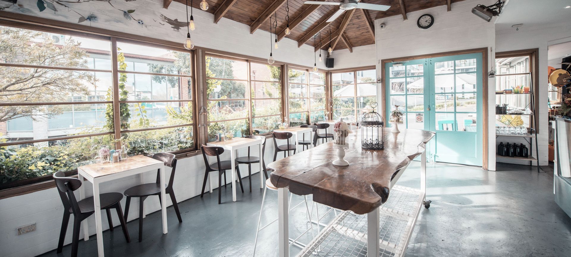 Larks Café banner