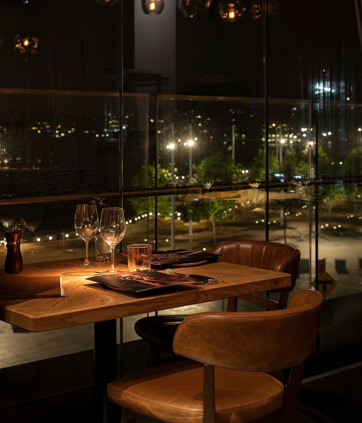 The-Meat-Wine-Co-Barangaroo-Australia115-gigapixel-standard-scale-200x.jpg
