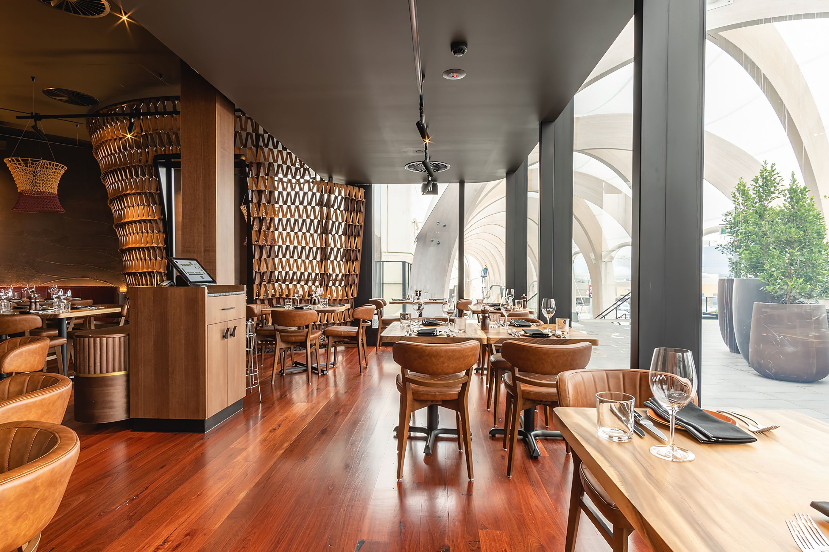 The-Meat-Wine-Co-Chadstone11-gigapixel-standard-scale-200x.jpg
