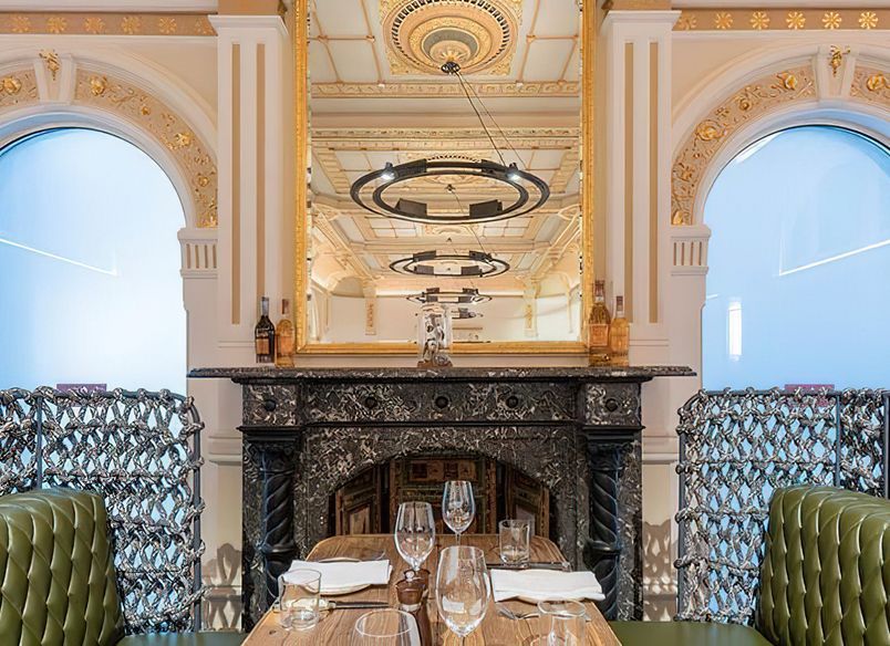 The Meat and Wine Co., Palace Hotel