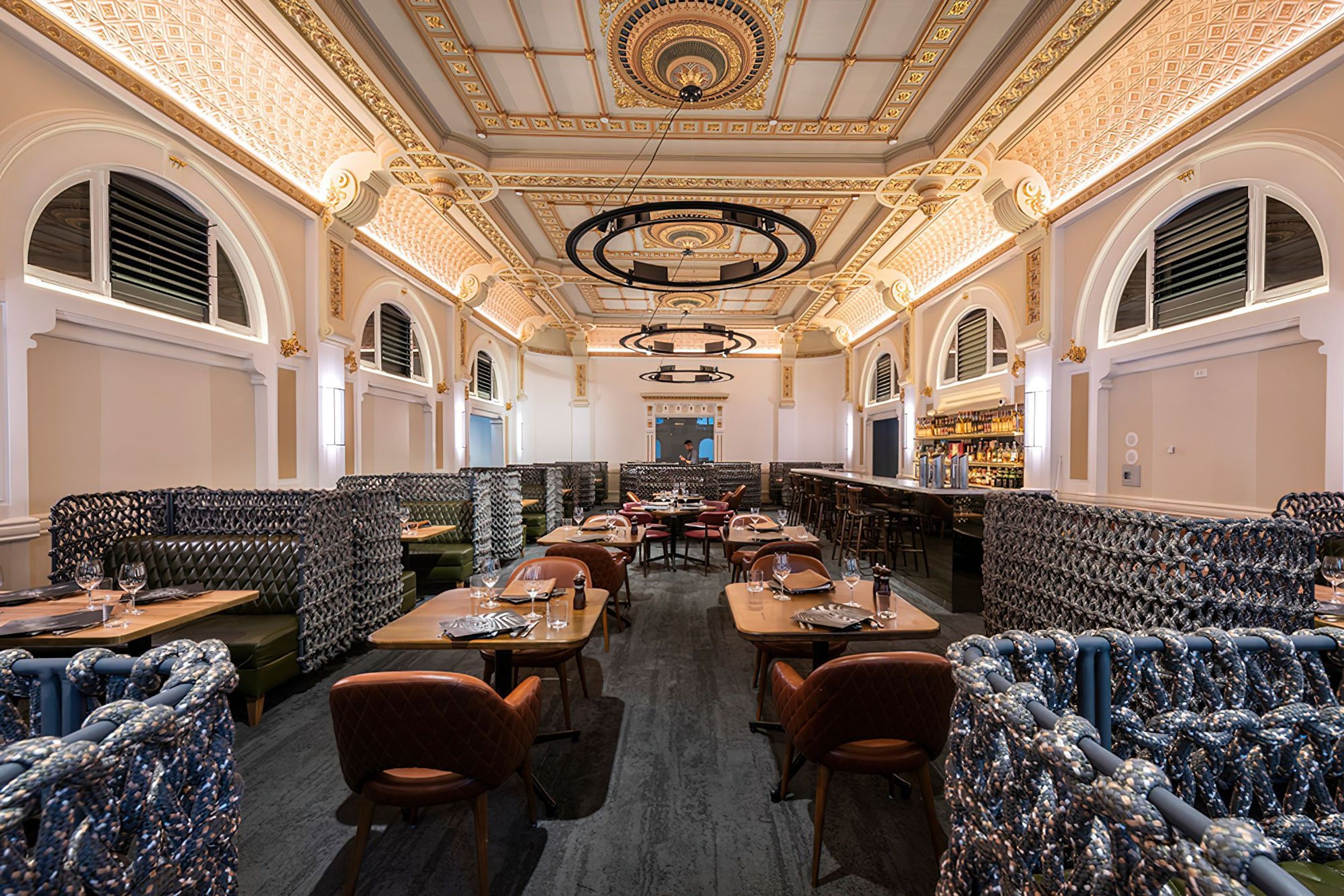 The-Meat-and-Wine-Co-Palace-Hotel07-gigapixel-standard-scale-200x.jpg