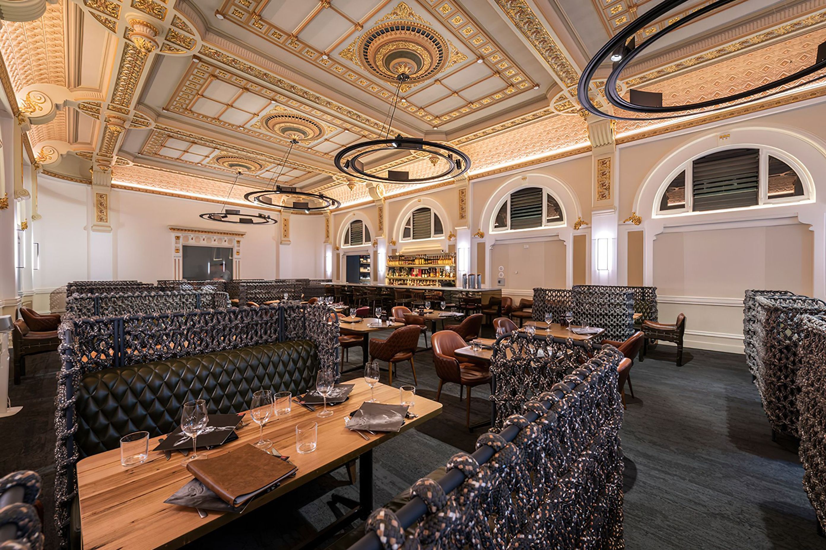 The-Meat-and-Wine-Co-Palace-Hotel09-gigapixel-standard-scale-200x.jpg