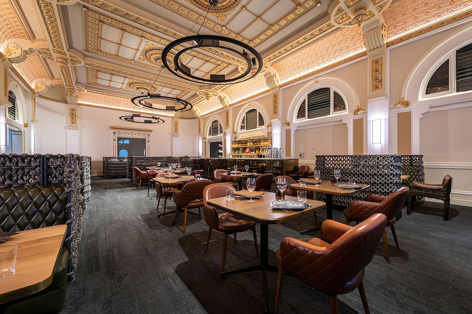 The-Meat-and-Wine-Co-Palace-Hotel10-gigapixel-standard-scale-200x.jpg