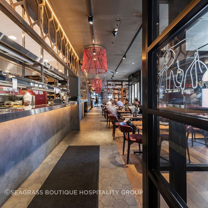 The-Meat-and-Wine-Co-Palace-Hotel20-gigapixel-standard-scale-200x.jpg