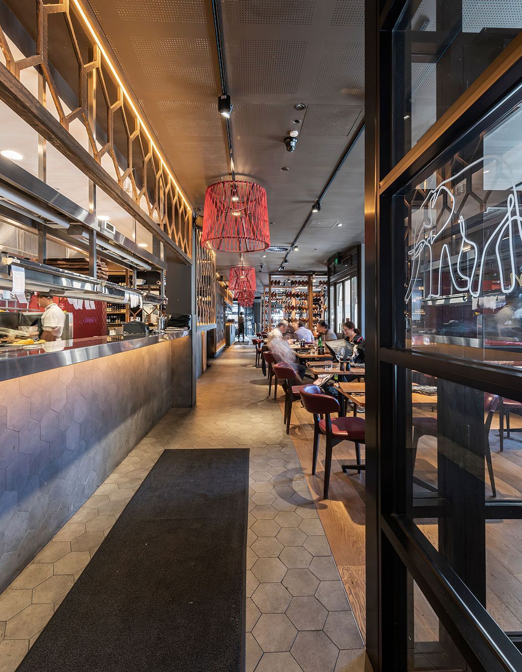 The-Meat-and-Wine-Co-Palace-Hotel20-gigapixel-standard-scale-200x.jpg