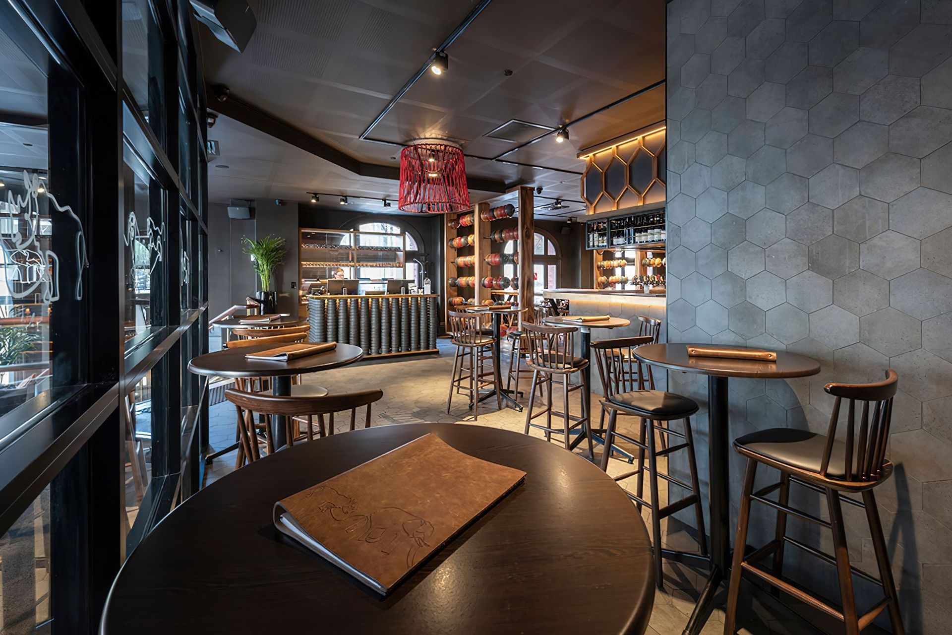 The-Meat-and-Wine-Co-Palace-Hotel28-gigapixel-standard-scale-200x.jpg