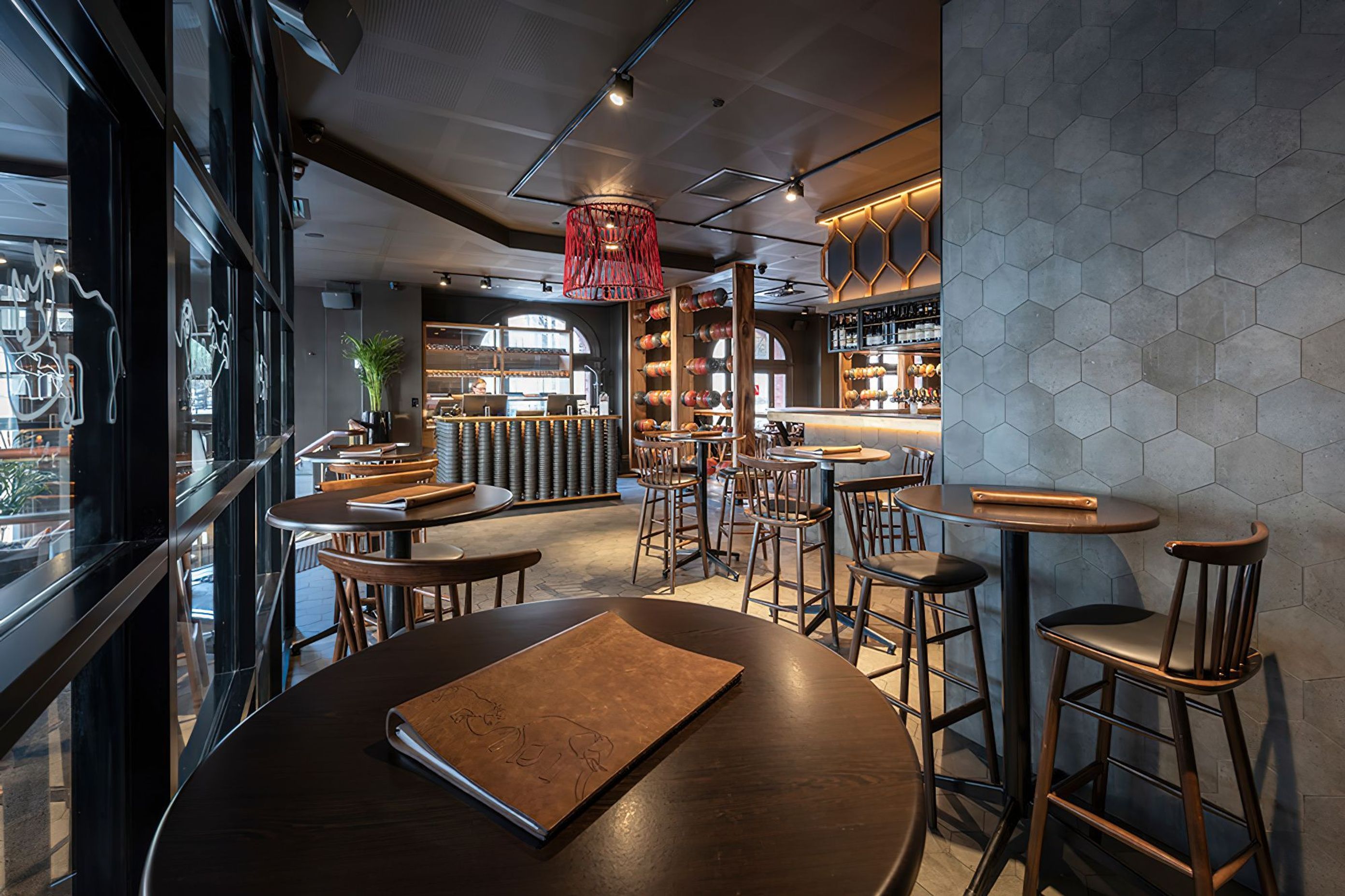 The-Meat-and-Wine-Co-Palace-Hotel28-gigapixel-standard-scale-200x.jpg