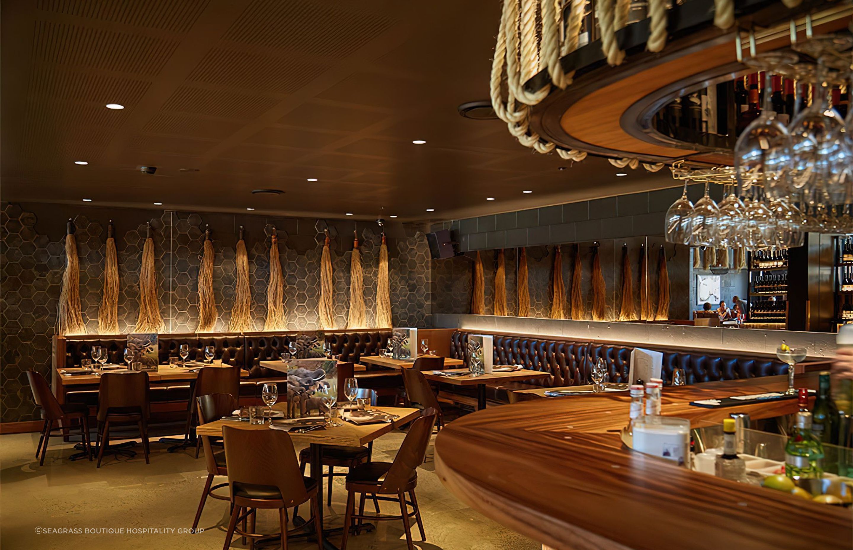 The-Meat-and-Wine-Co-Parramatta05-gigapixel-standard-scale-200x.jpg