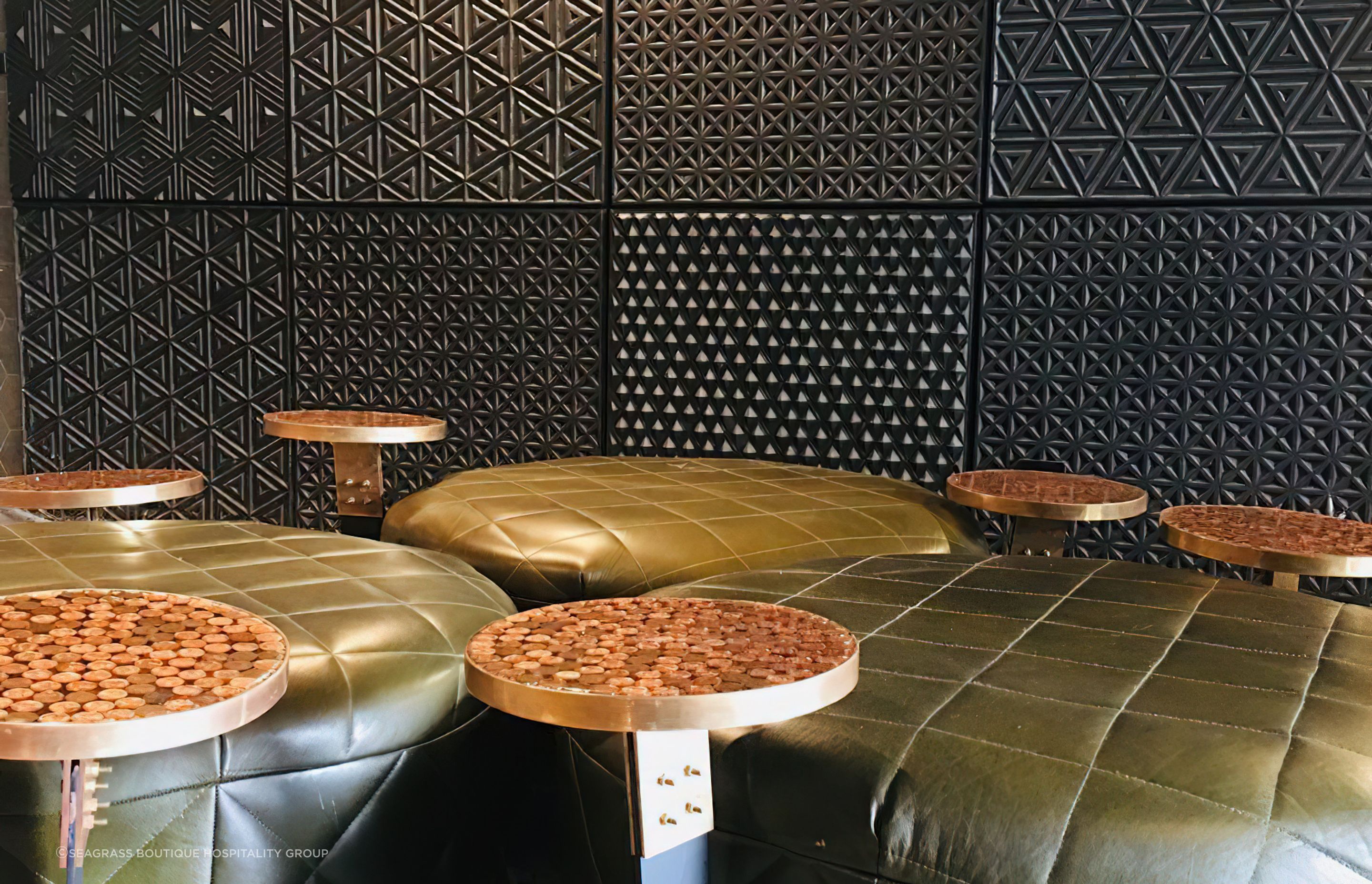 The-Meat-and-Wine-Co-Parramatta18-gigapixel-standard-scale-200x.jpg