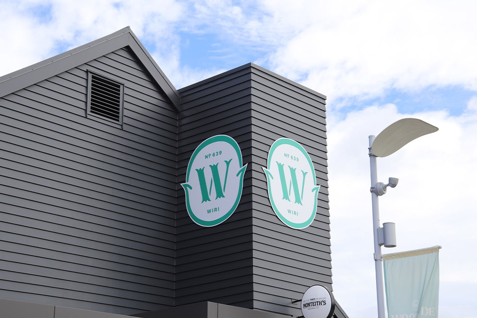 Wiri Tavern
