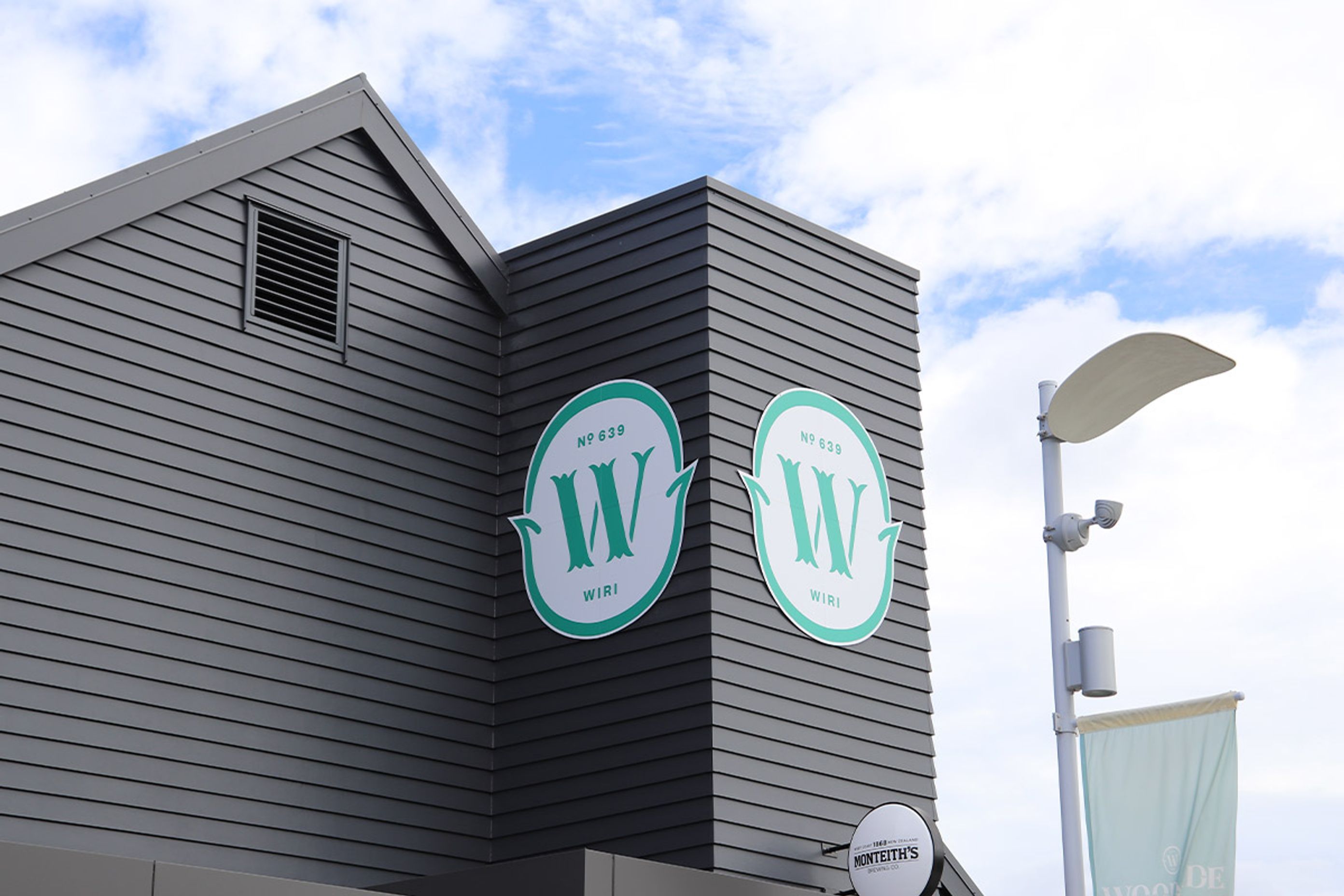 Wiri Tavern