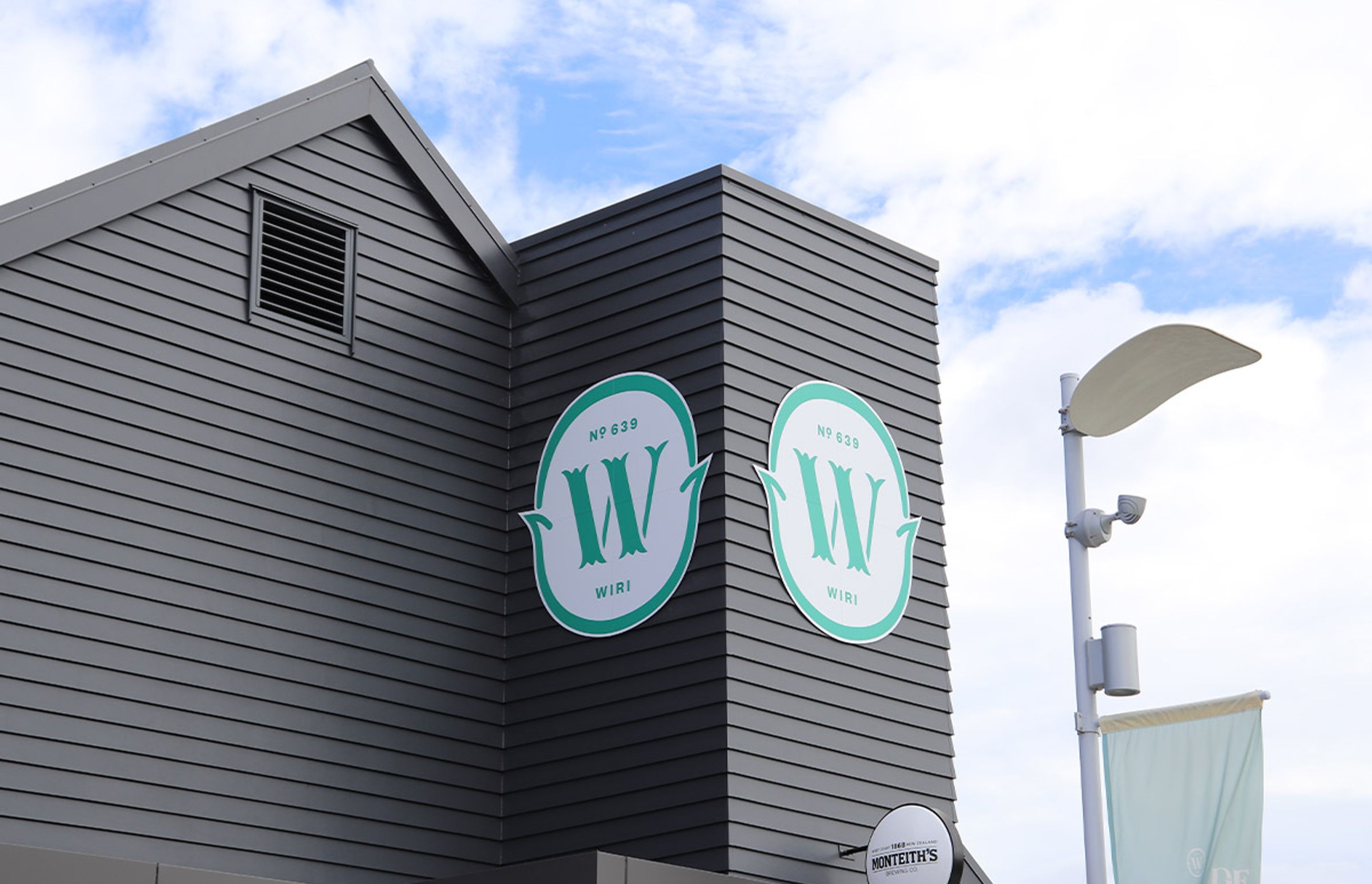 Wiri Tavern