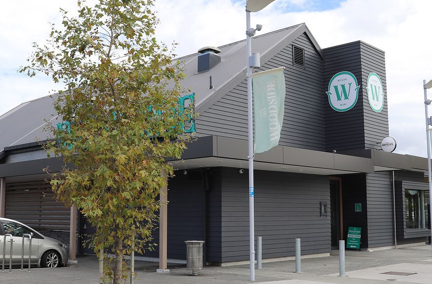 Wiri Tavern