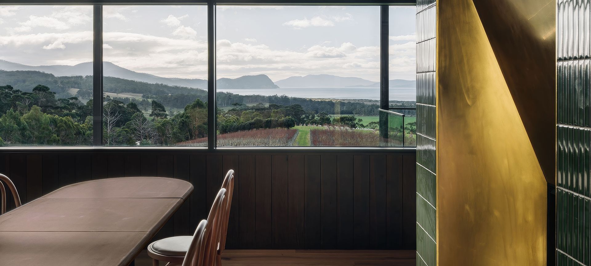 Bream Creek Vineyard banner