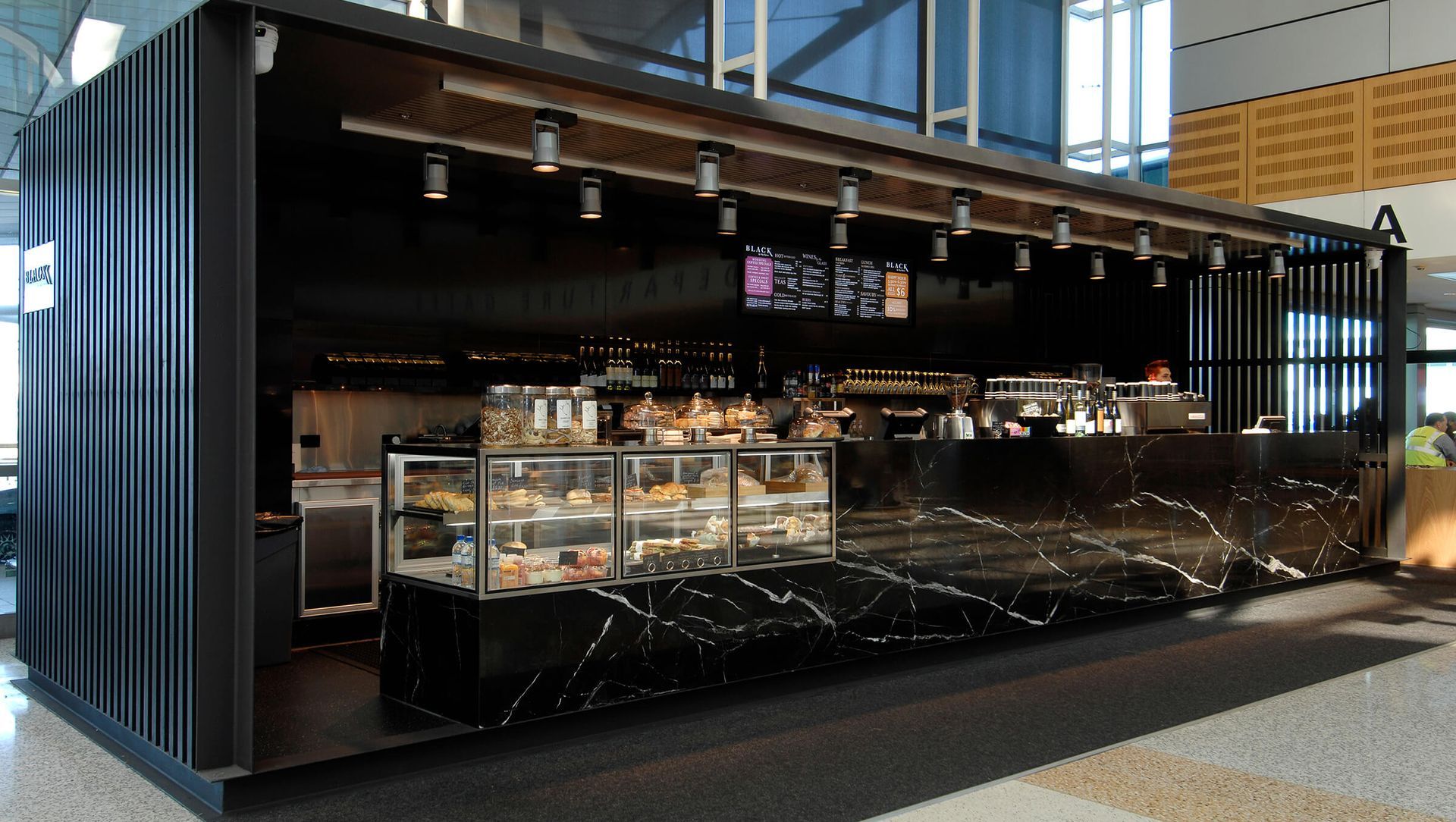 café black banner