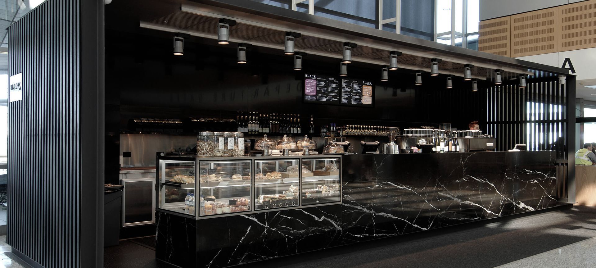 café black banner