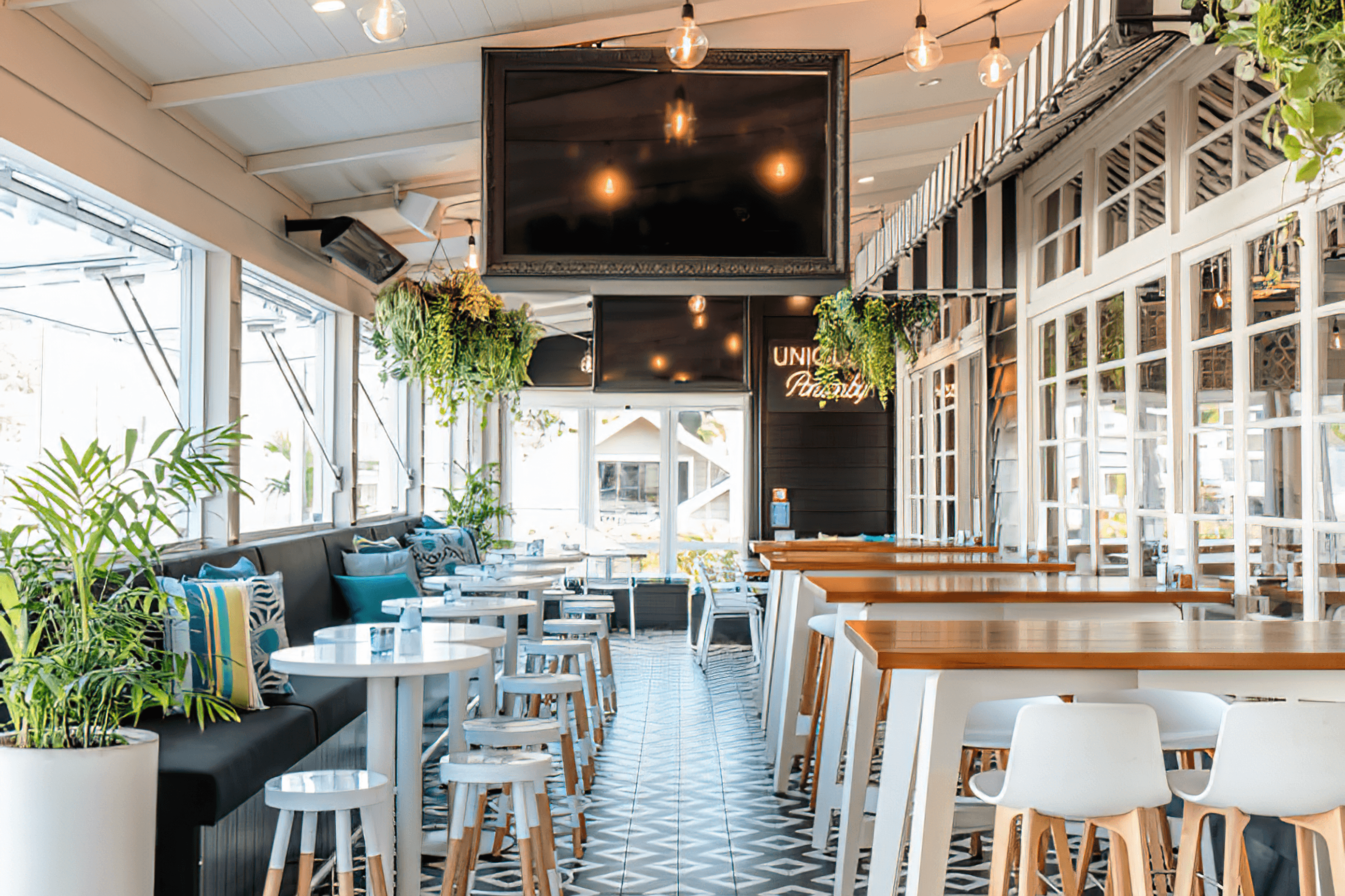 The Cav Verandah