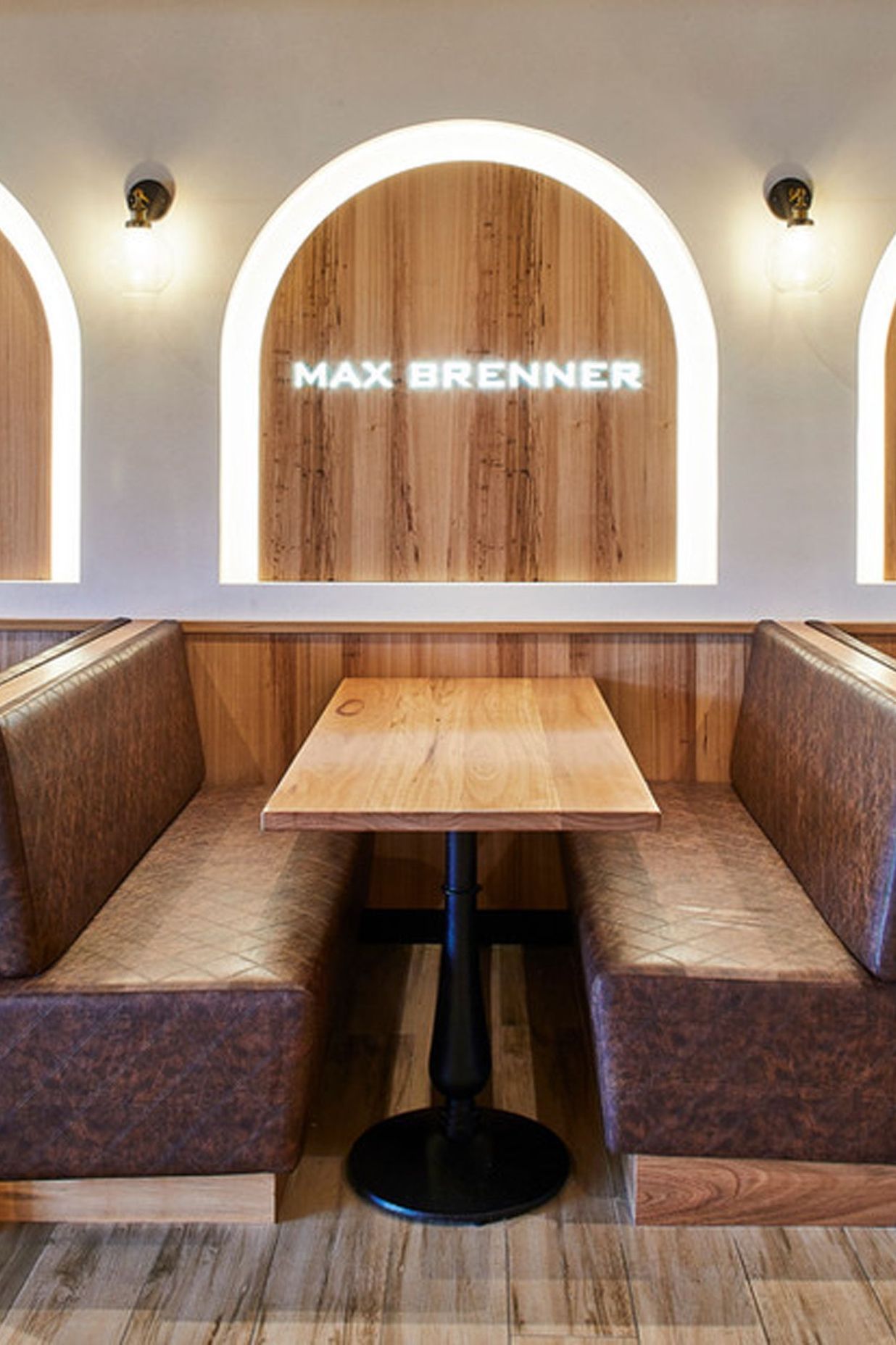 Max Brenner |Tuggerah, NSW