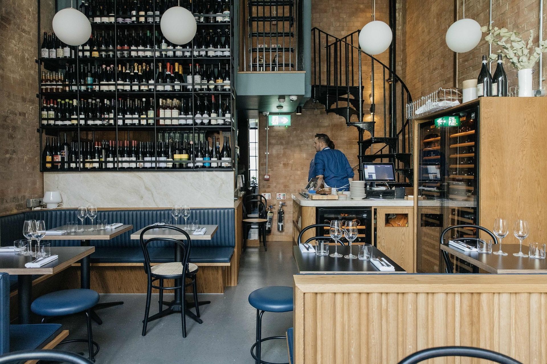 florrestaurant01-v3.jpg