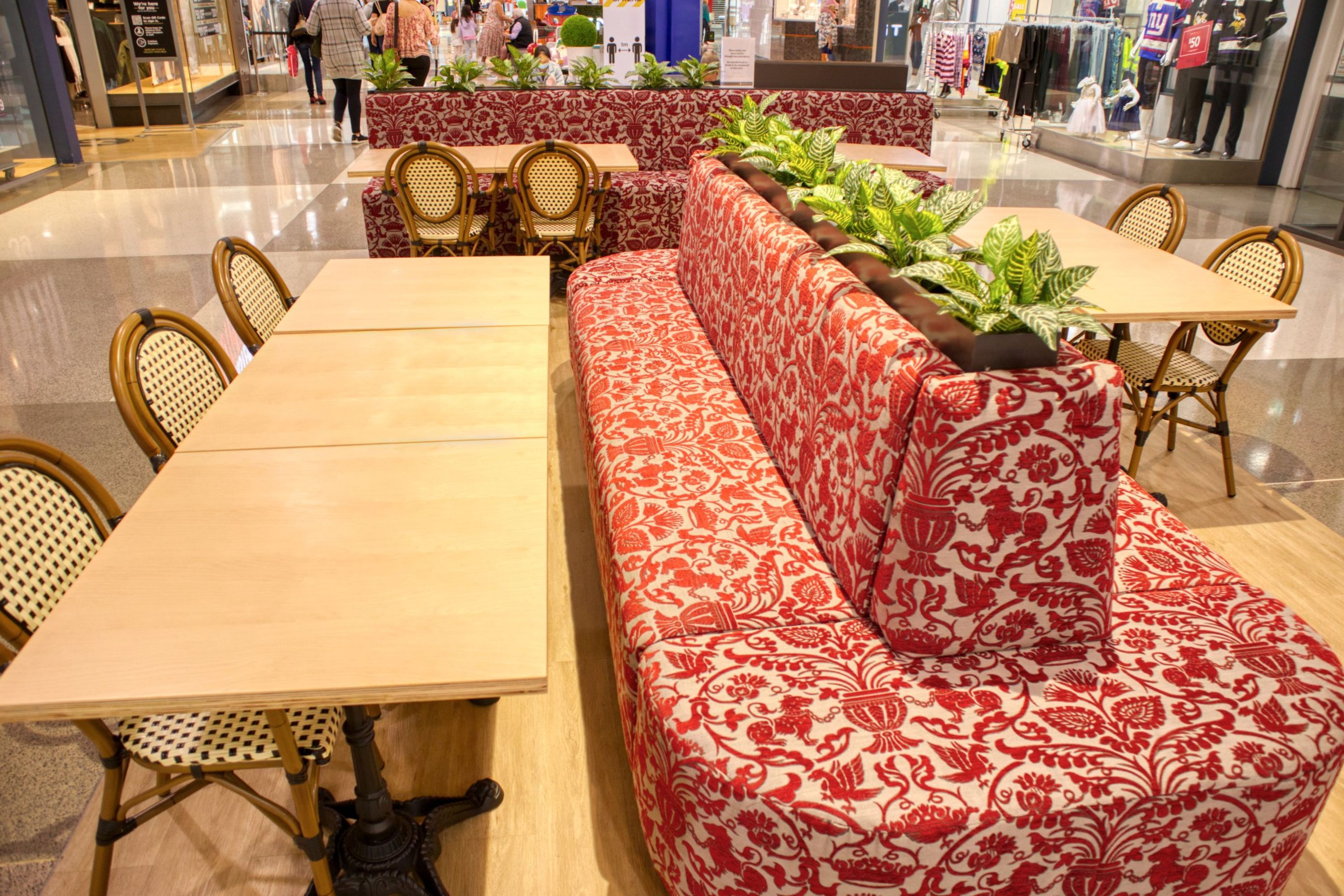 Shingle Inn, Glenfield Mall
