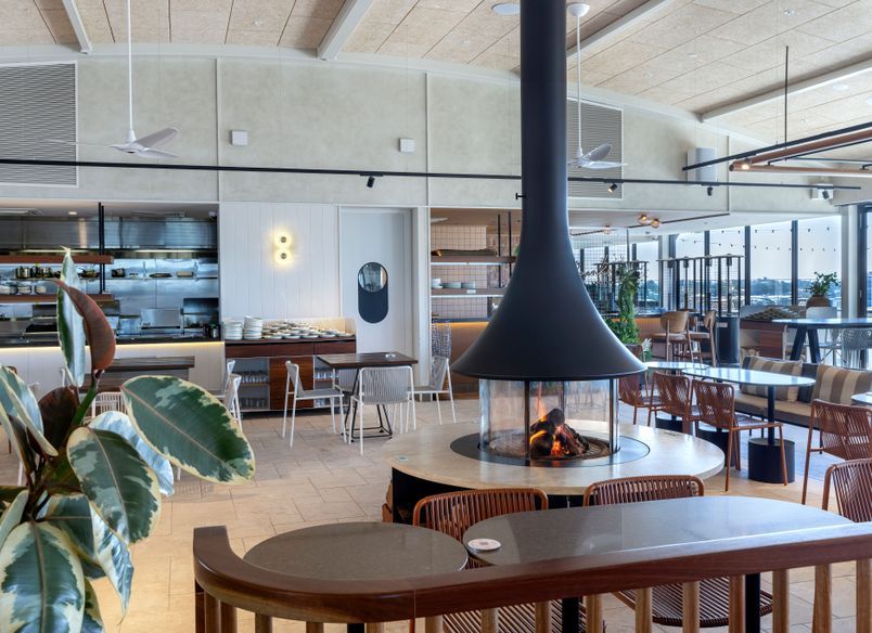 Lady Banks Rooftop Bar