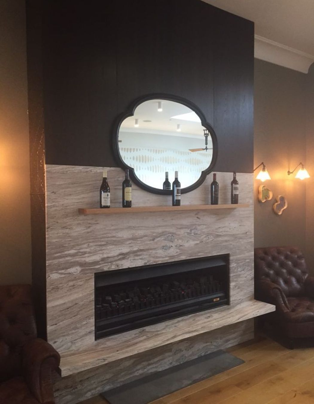 Dixie Browns Bar + Restaurant