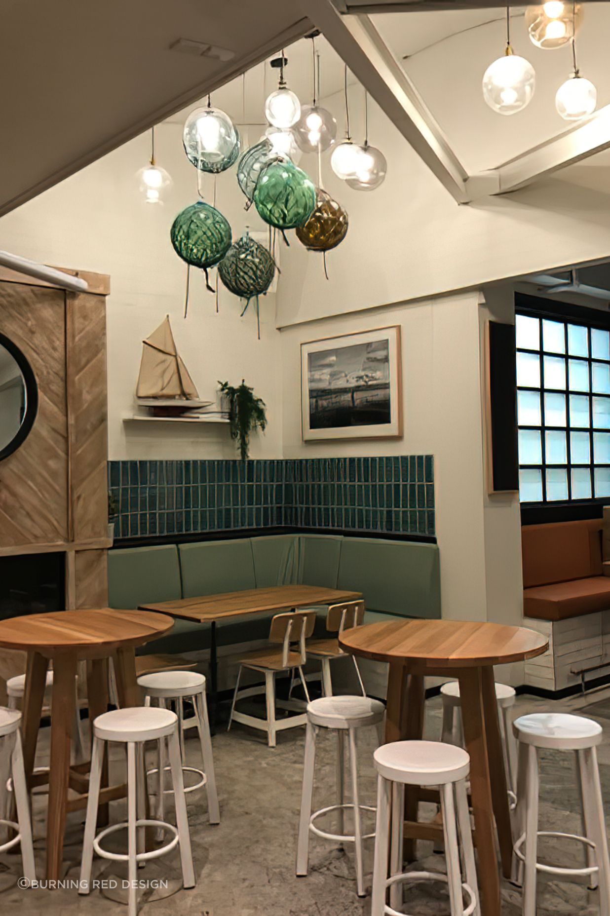 Shoreward Bar &amp; Kitchen