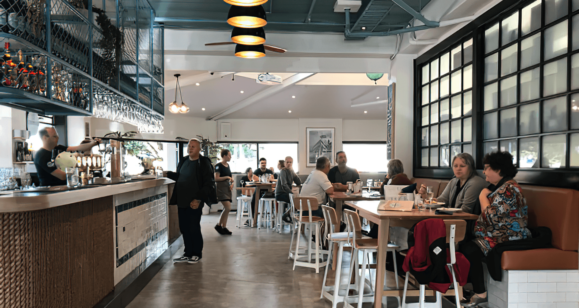 Shoreward Bar & Kitchen banner