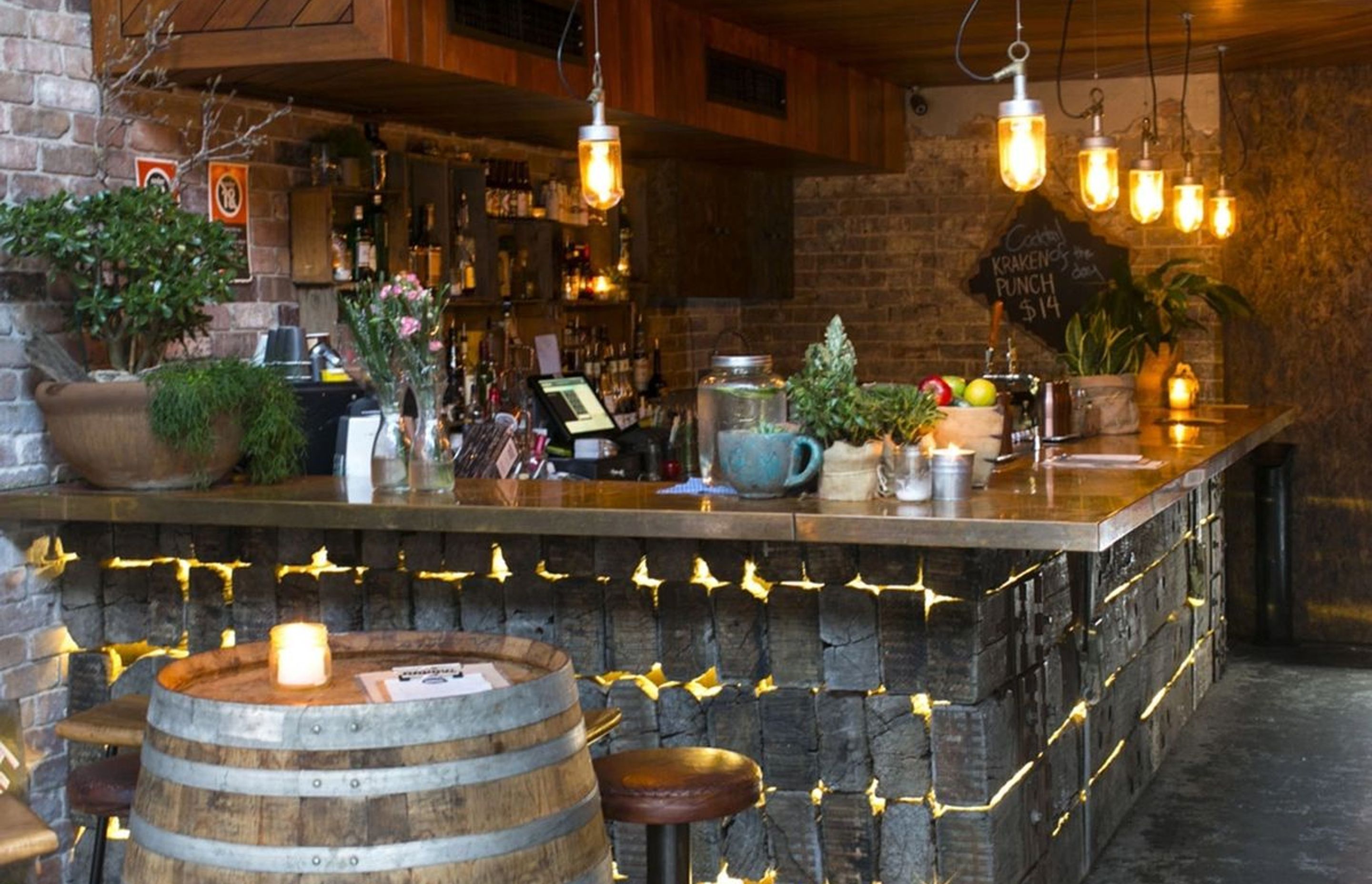 Donny's Bar