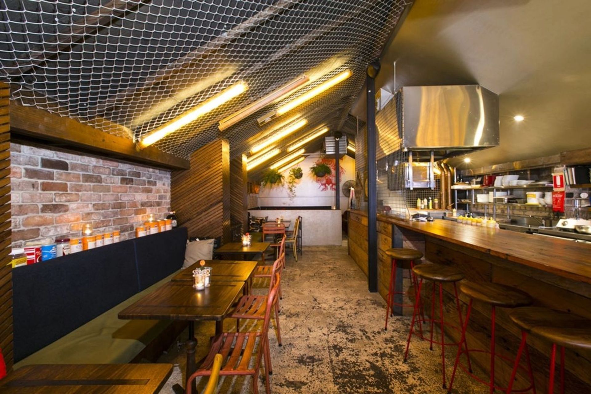 Donny's Bar