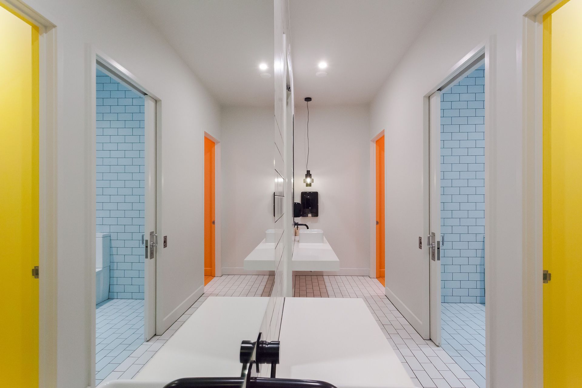 Luna Estate Cellar Door and Restaurant