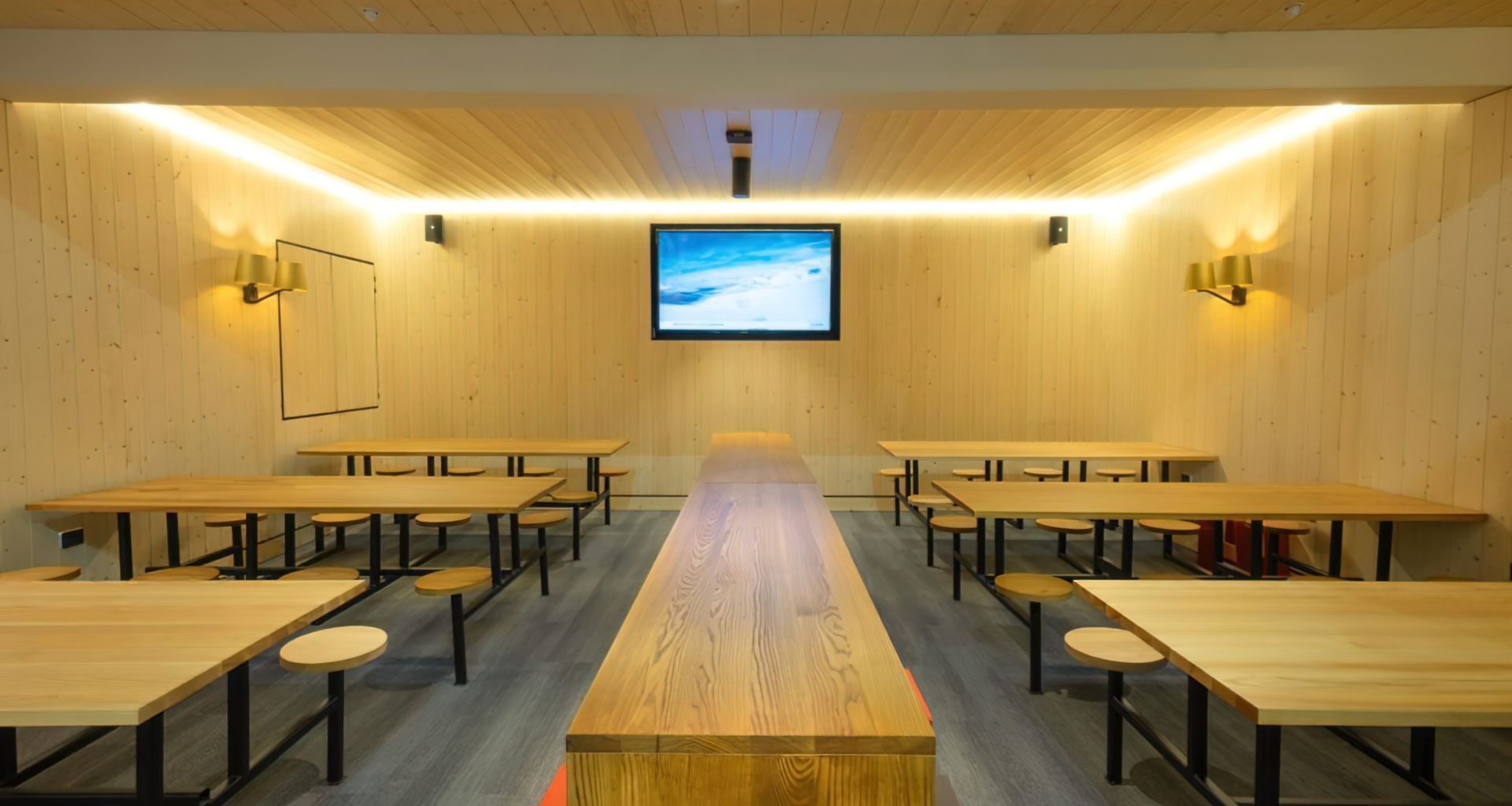 Cardrona Skifield, Queenstown banner
