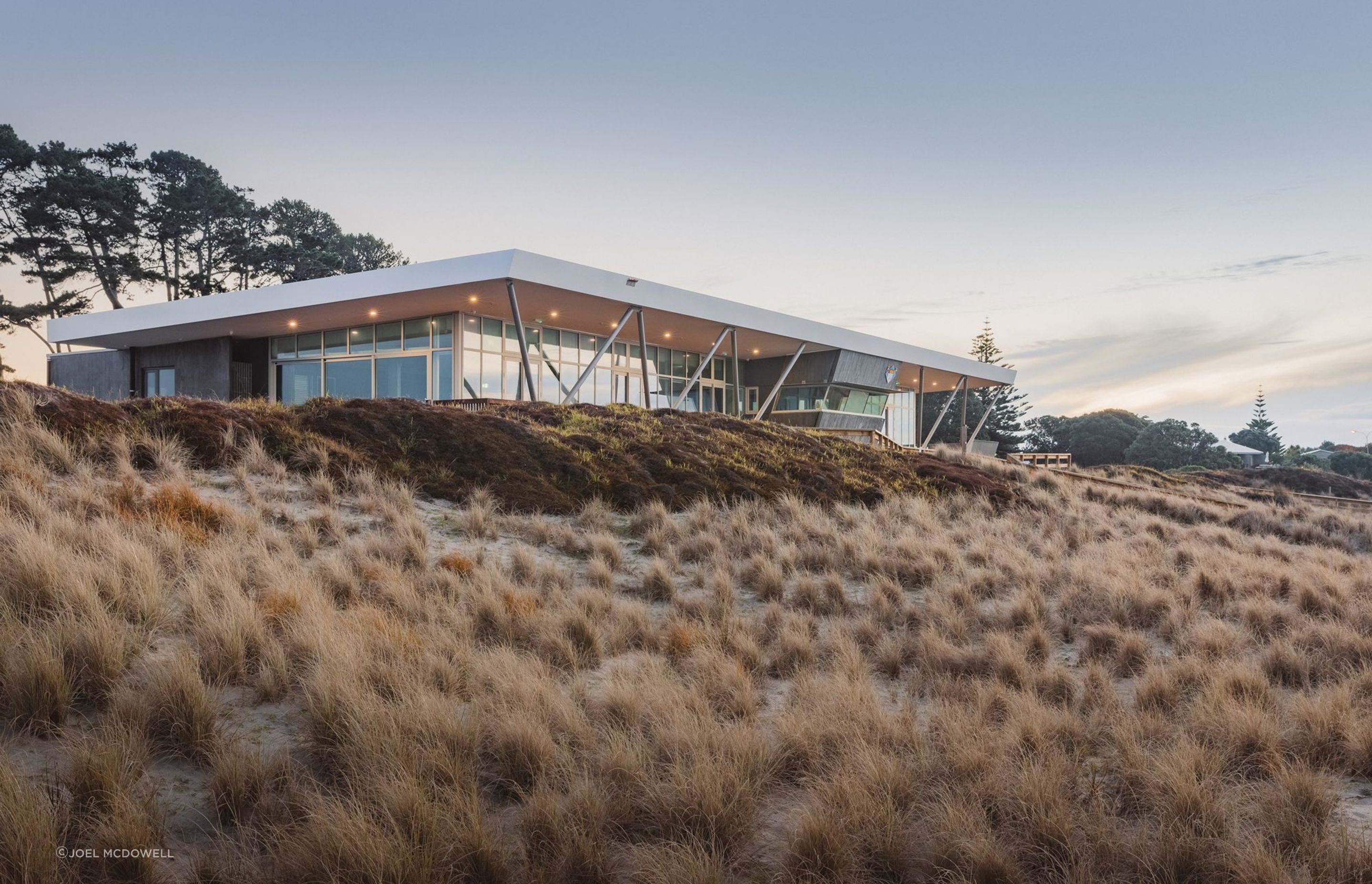 The new Papamoa Surf Lifesaving Club replaced an older structure that dilapidated and not fit for use.