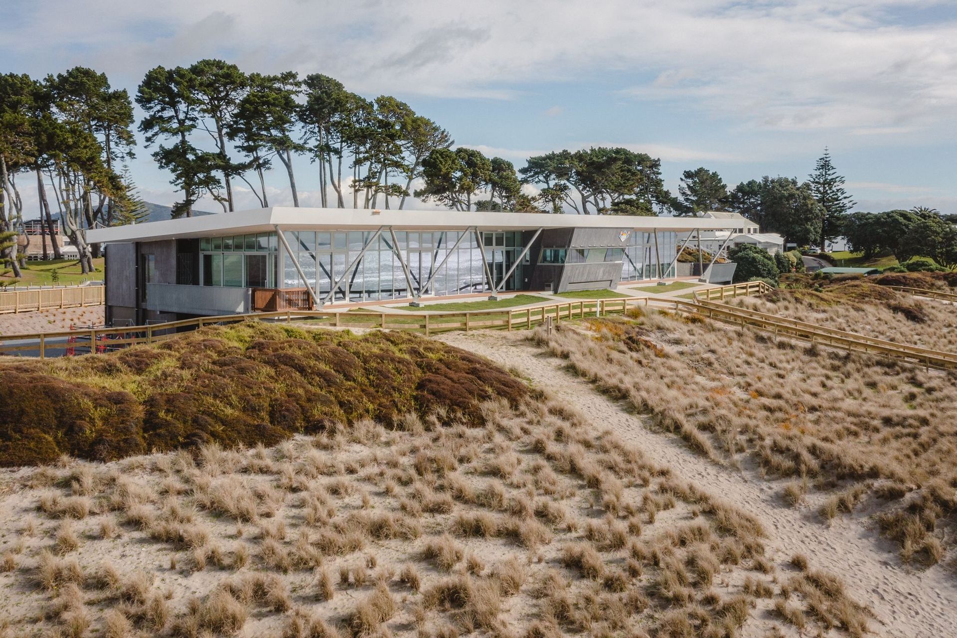 The exterior was also finished with a PFL anti-graffiti product, offering the club a low maintenance build.