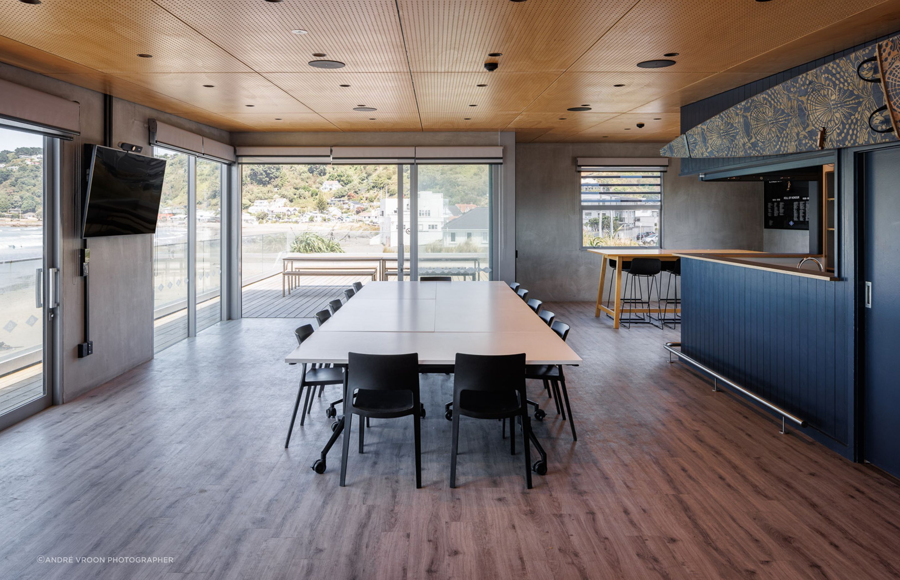 Lyall-Bay-SLSC-low-res-005-v2.jpg