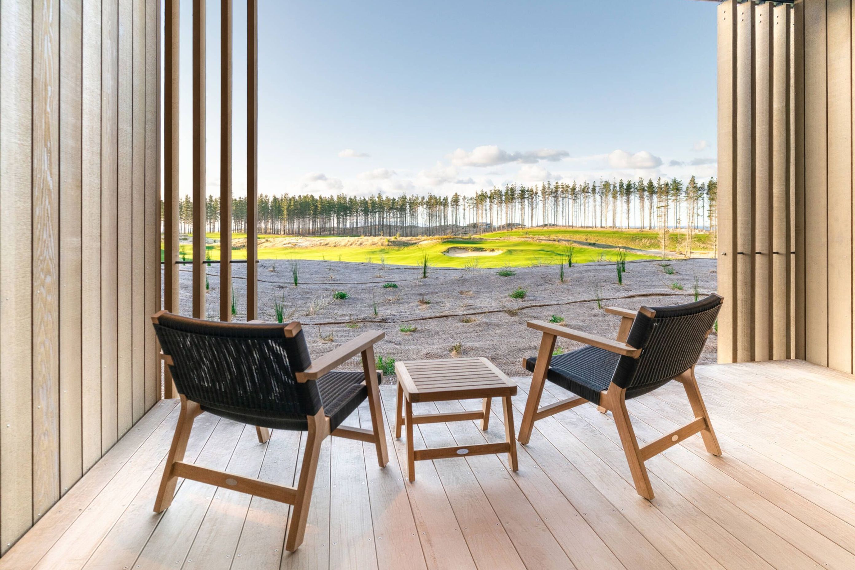 Positioned-alongside-a-pristine-Northland-coastline-Te-Arai-Links-is-New-Zealands-latest-world-class-golf-destination-and-country-club-Three-golf-courses-were-designed-by-v4.jpg