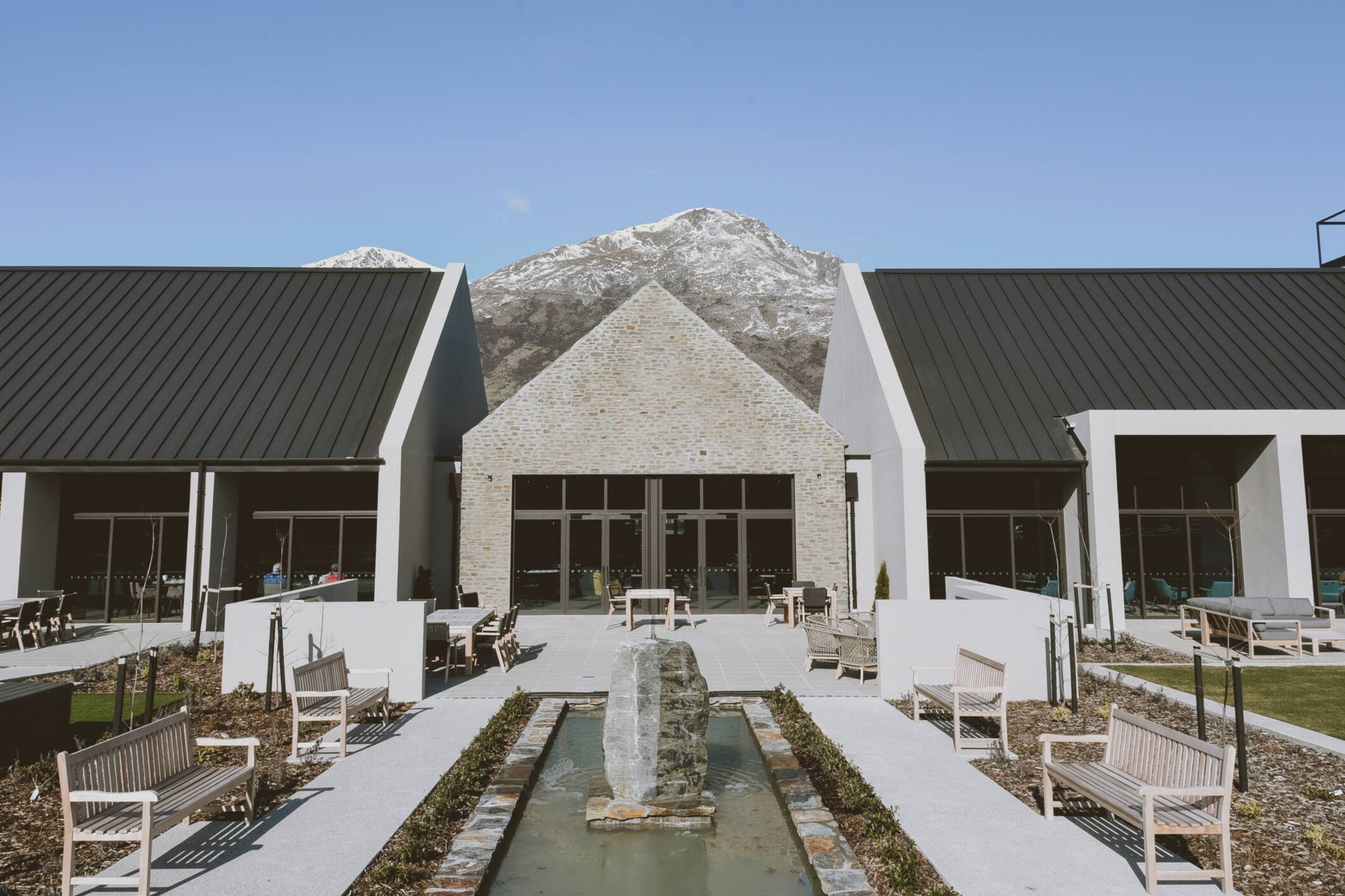 Queenstown-Country-Club-Lake-Hayes4.jpg