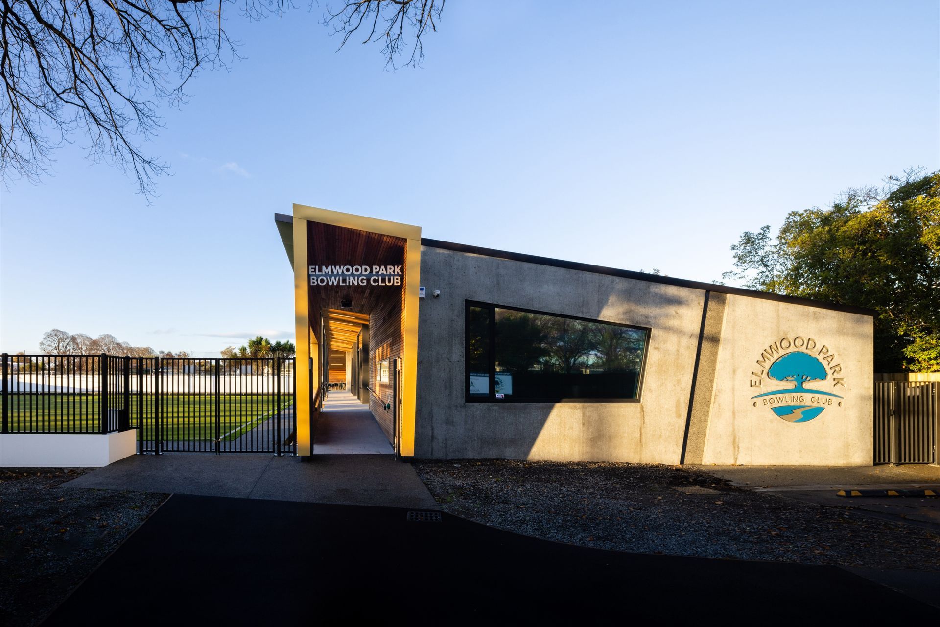 The-Elmwood-Park-Bowling-Club-Image-1-ap-compressed.jpg