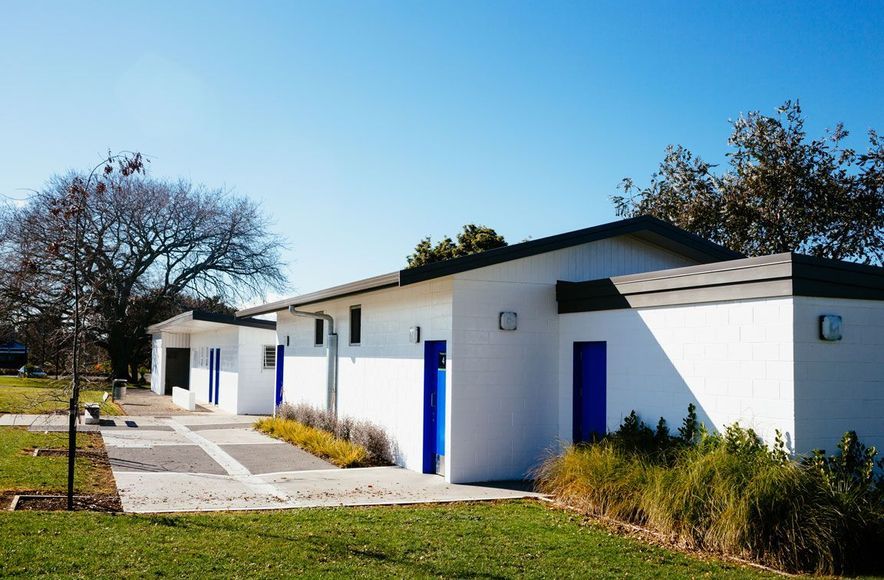 McLennan Park Change Rooms, Auckland