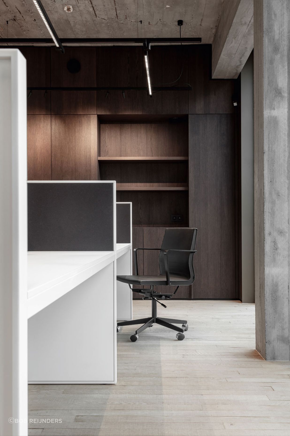 003393-rea36.jpg