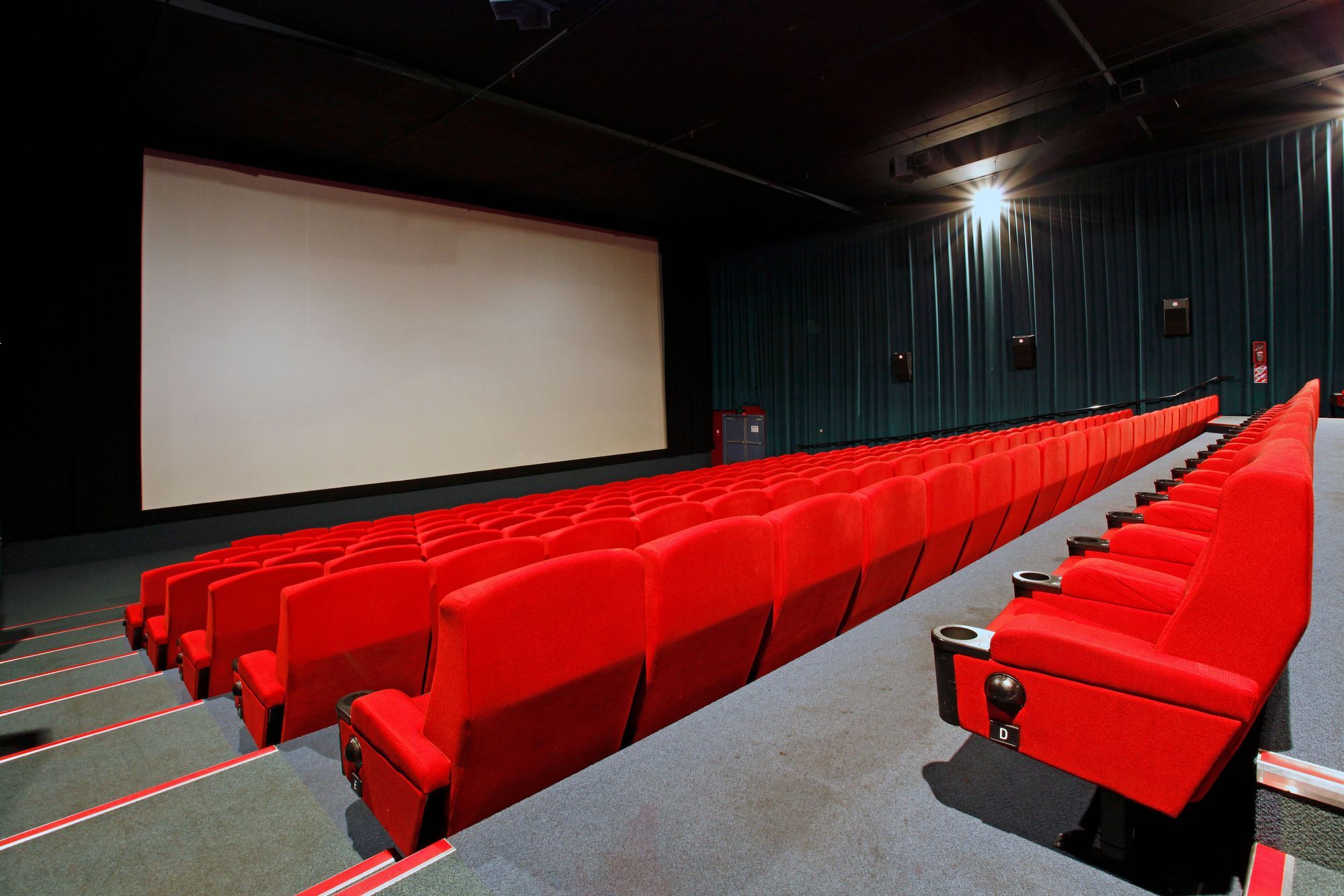 Hoyts EntX