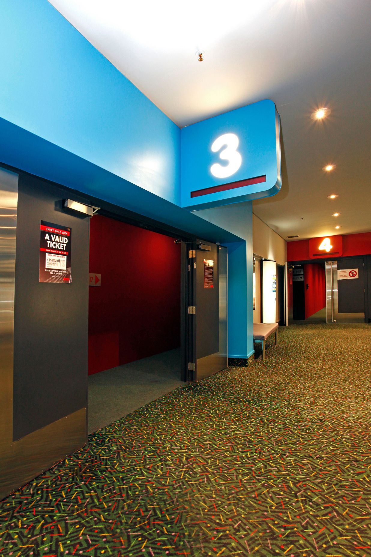 Hoyts EntX