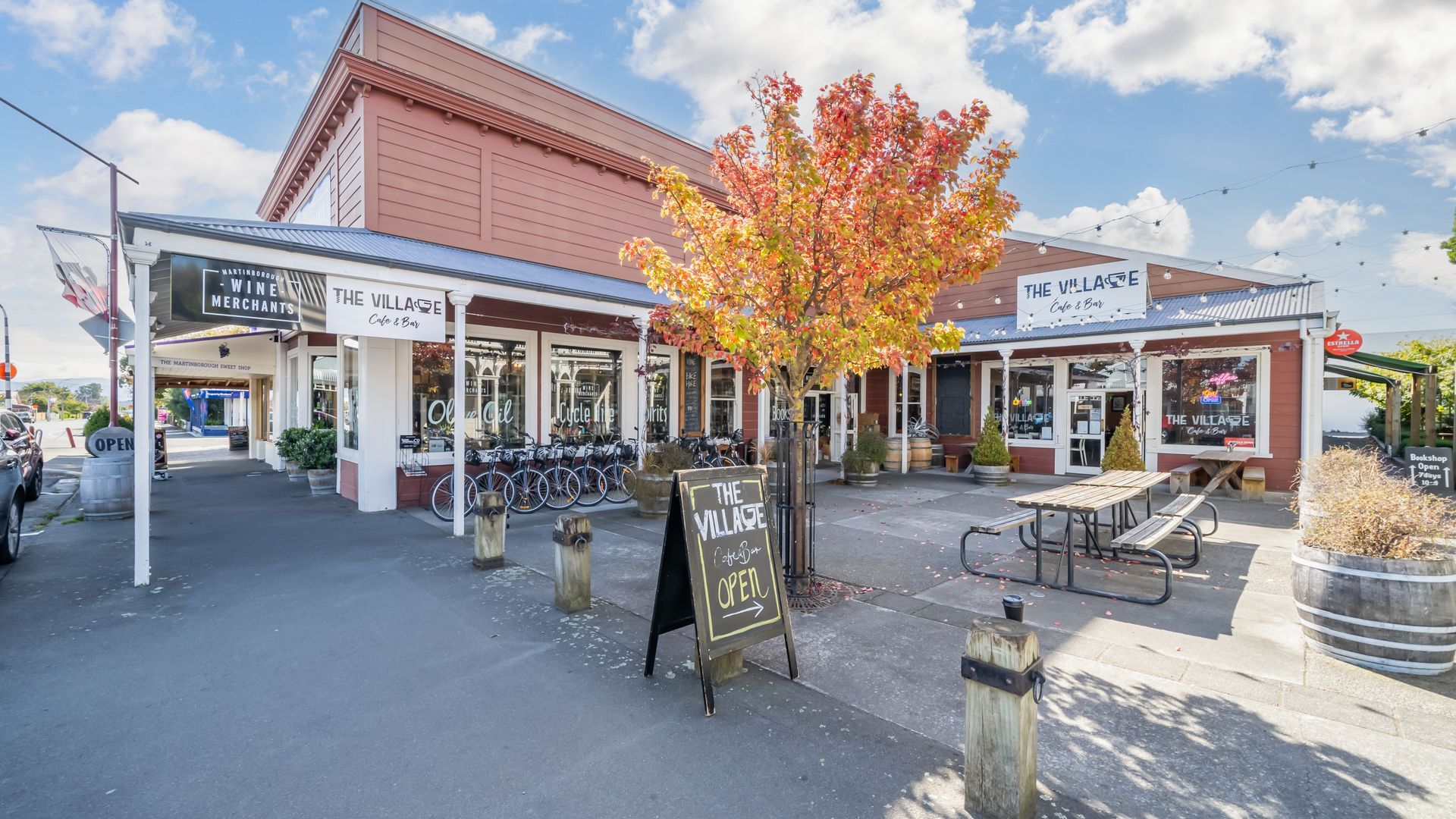 Martinborough Wine Centre banner