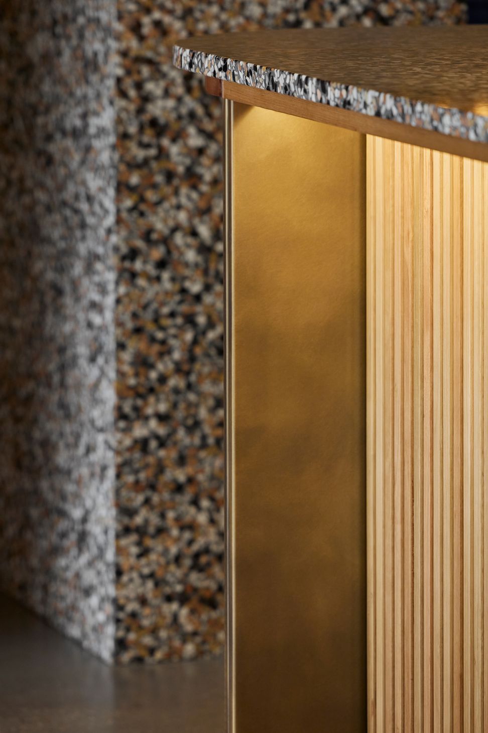 08CRN-BENCH-DETAIL-167.jpg