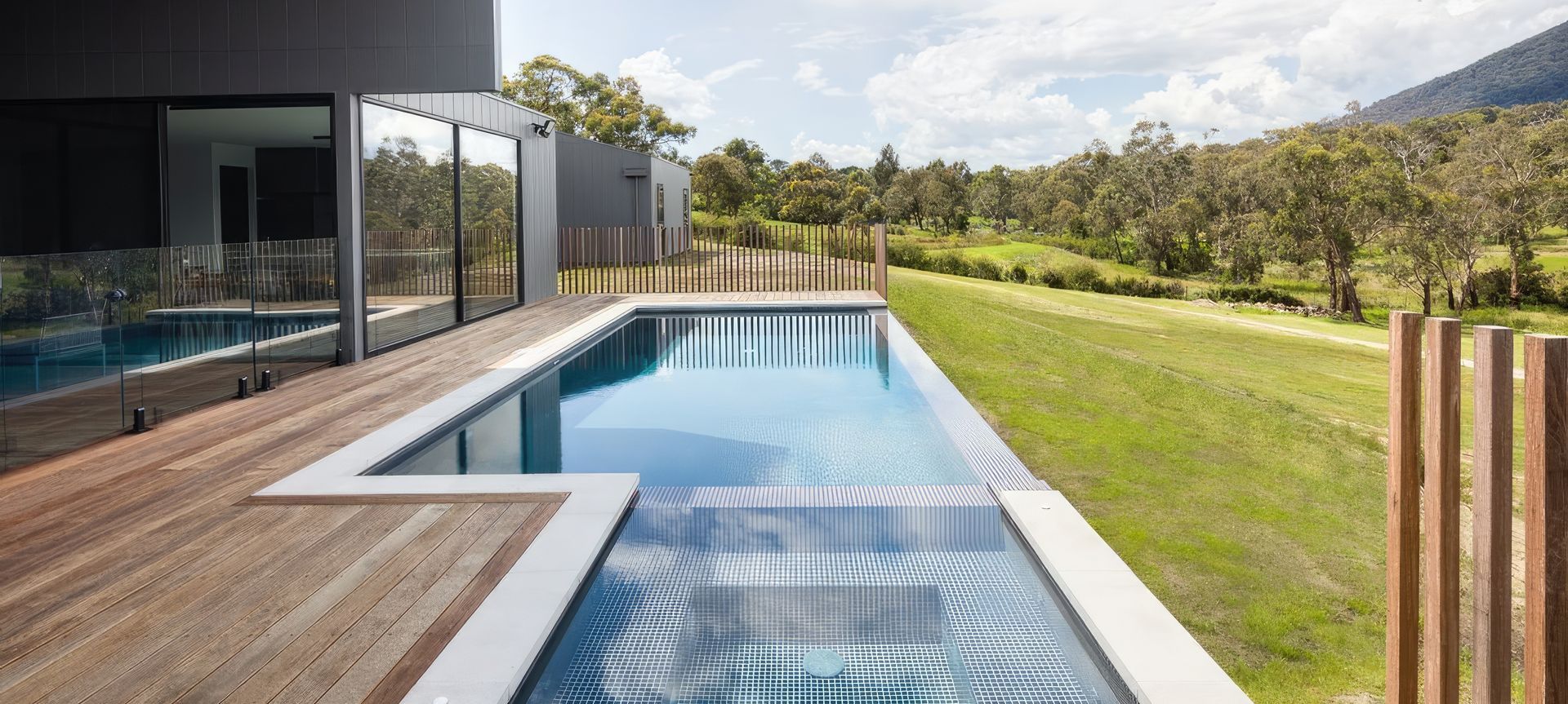 Fine Art Pools banner