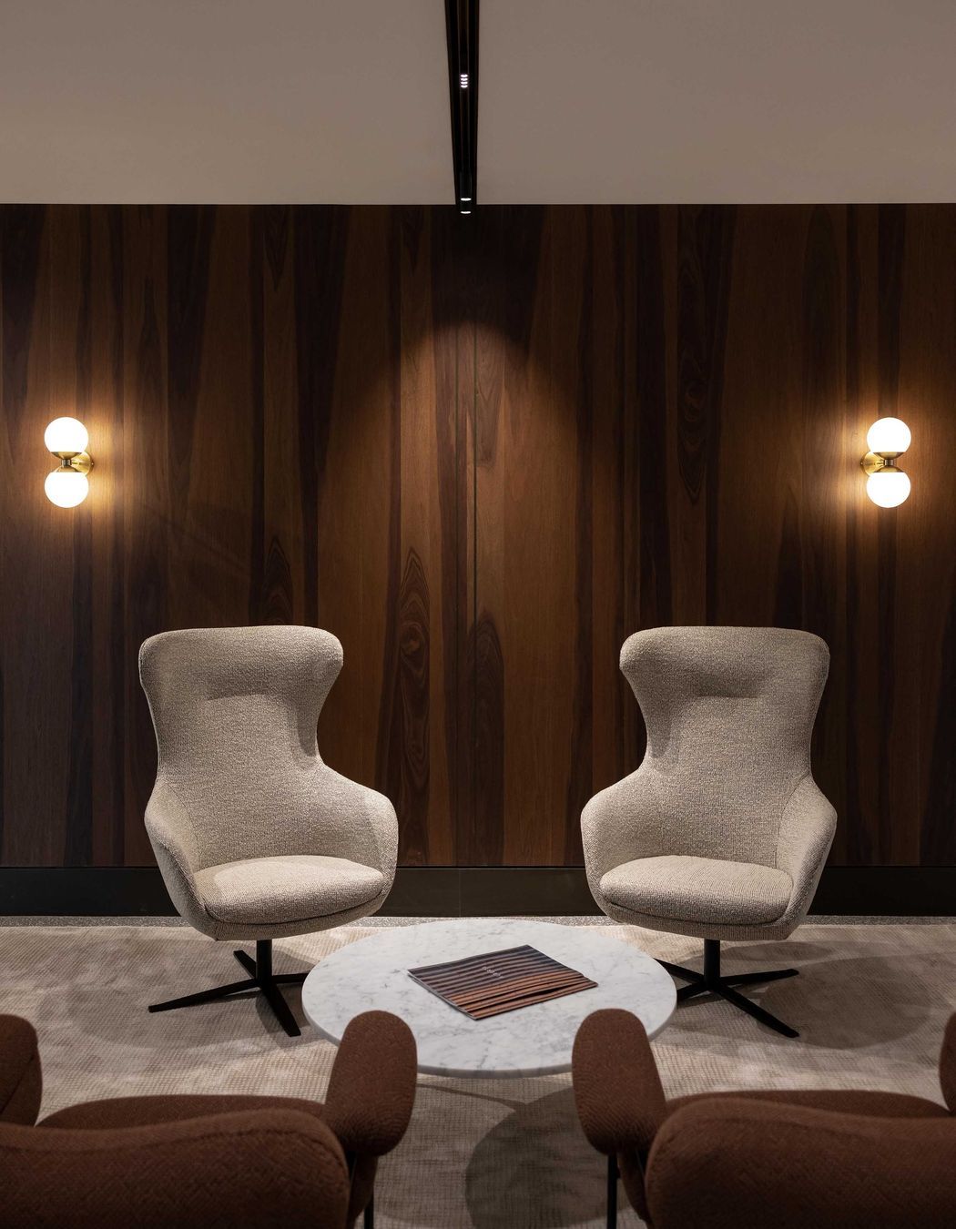 110 Custom Street West Office