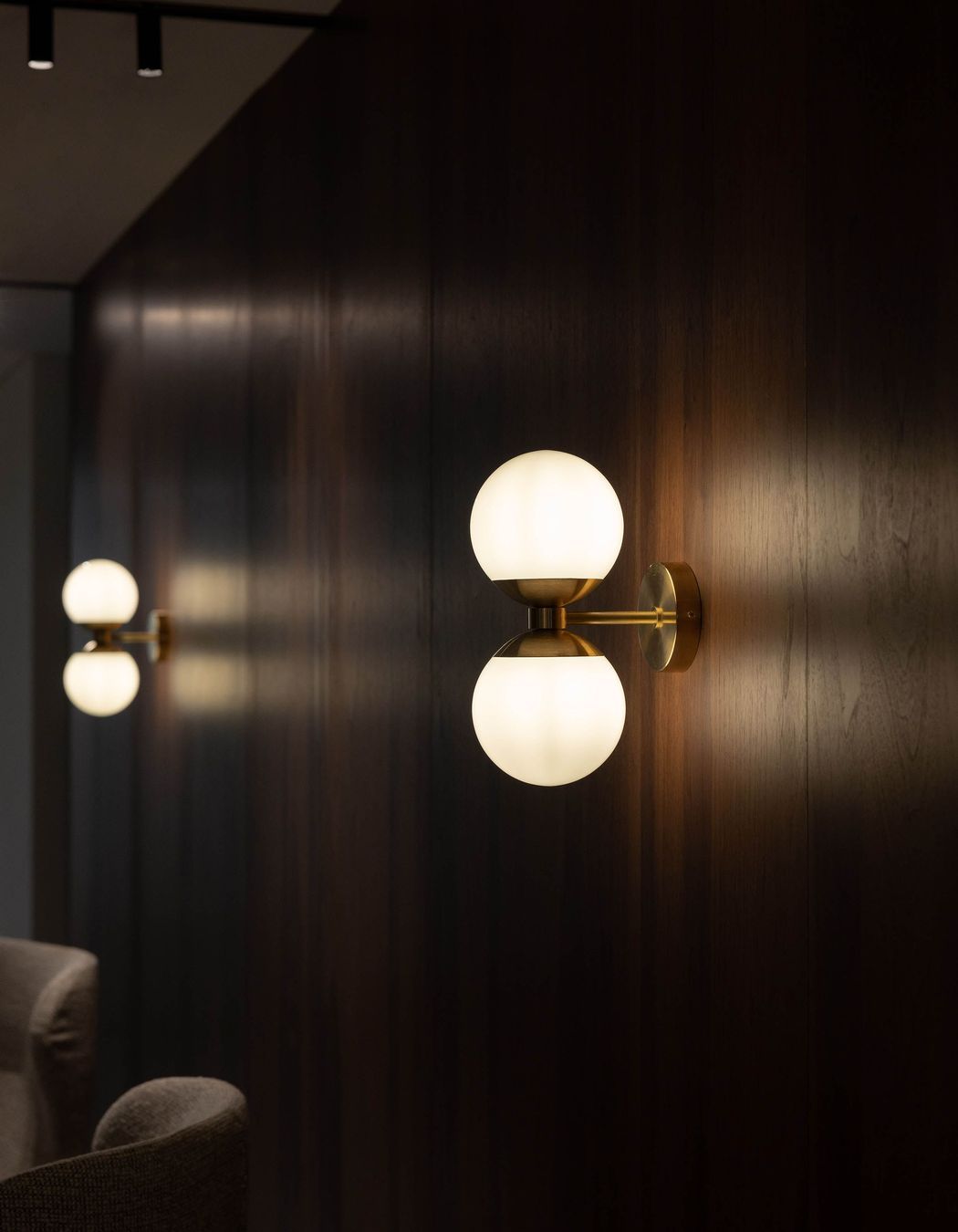 110 Custom Street West Office