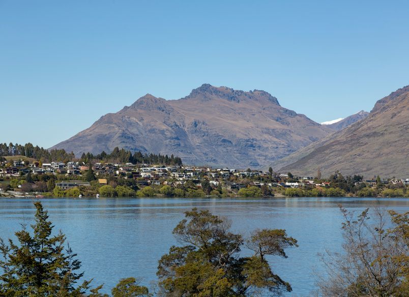 Bayshore Builders Jacks Point