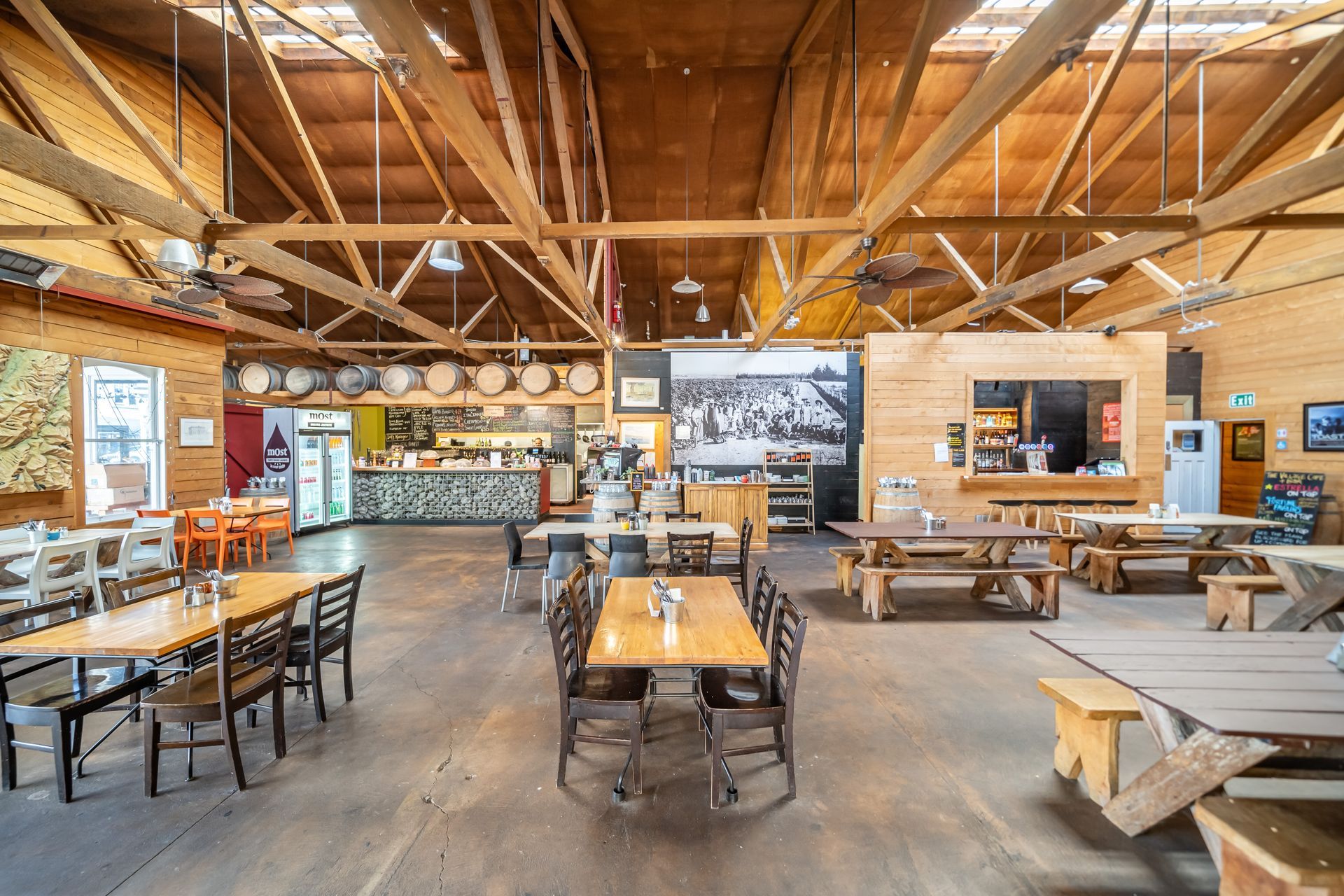 14-Holmes-Construction-Martinborough-Wine-Merchants.JPG