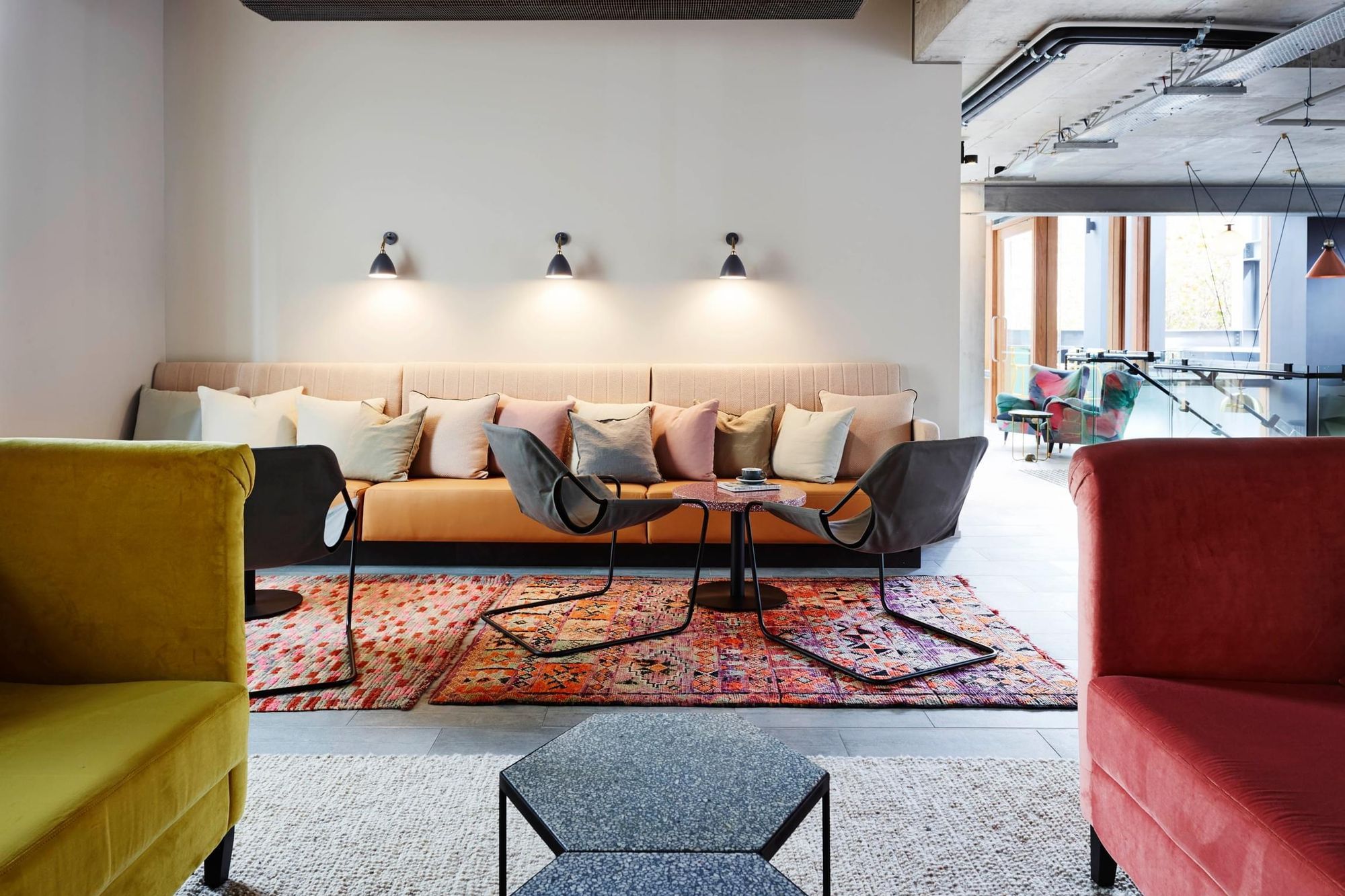 Alex Hotel